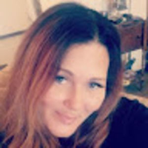 Meet your Posher, Angie